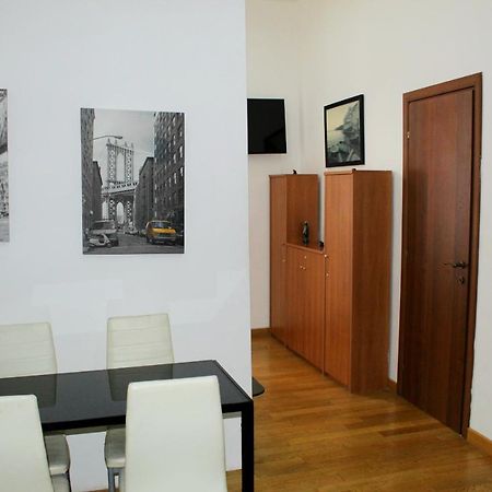 New Rome House Panzió Kültér fotó