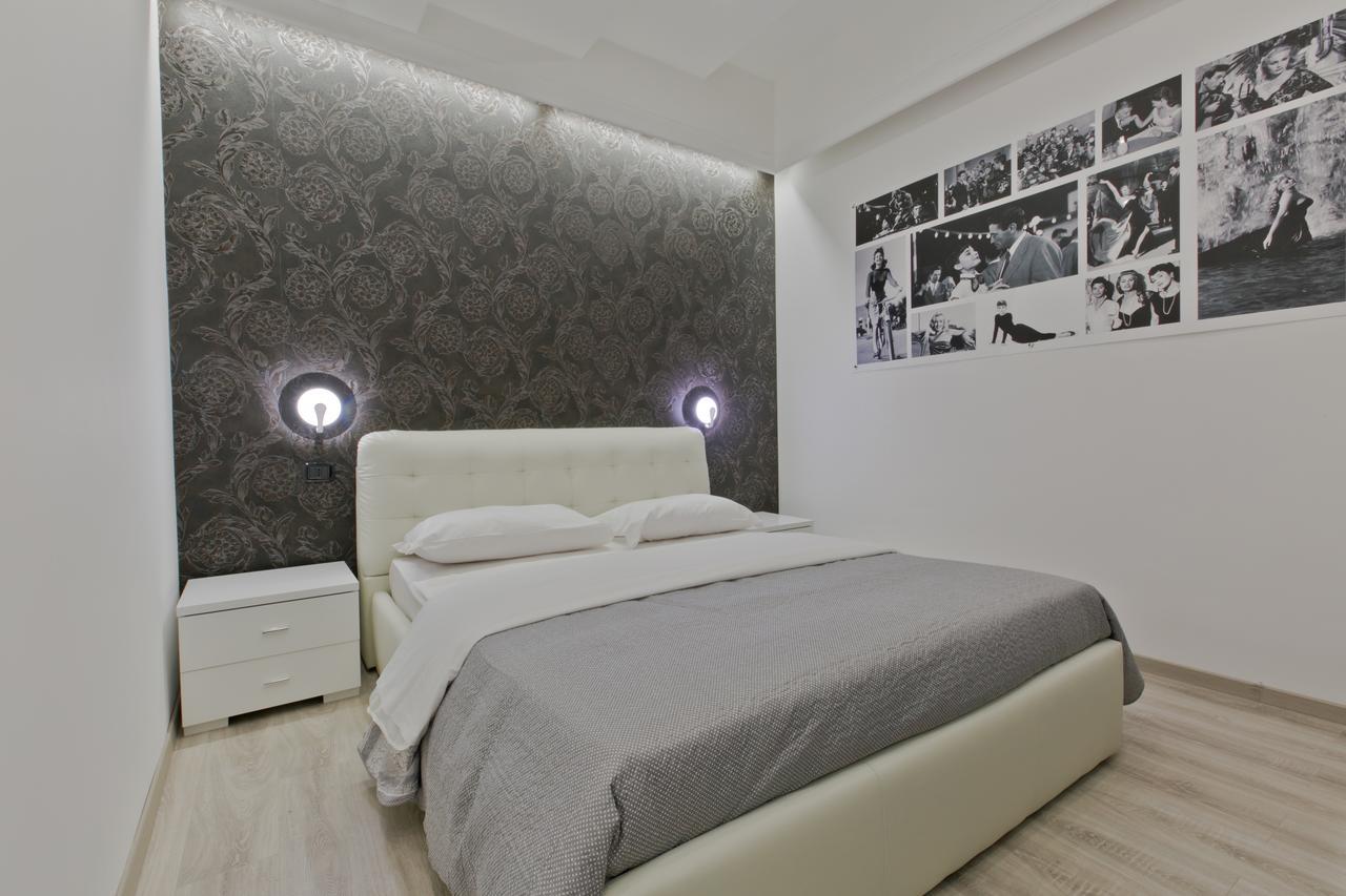 New Rome House Panzió Kültér fotó