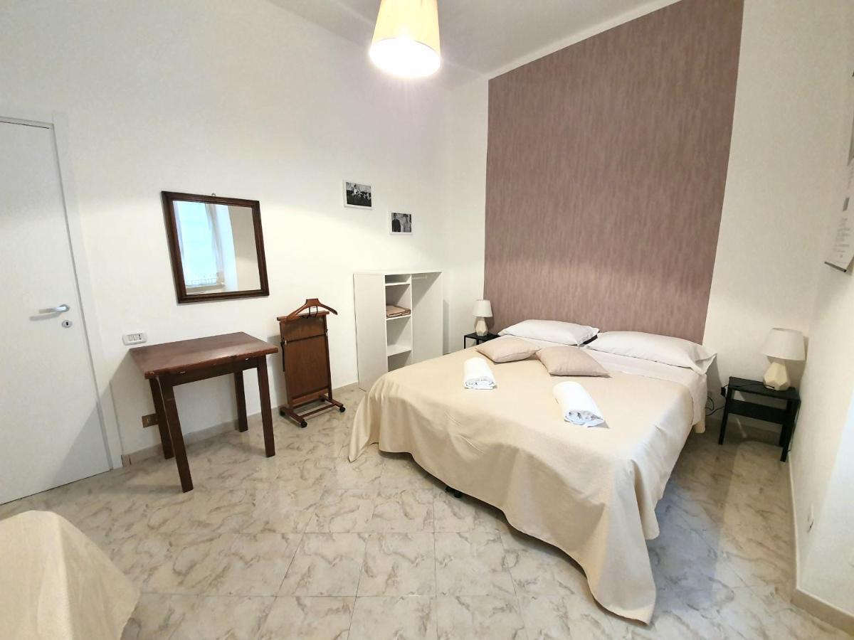 New Rome House Panzió Kültér fotó