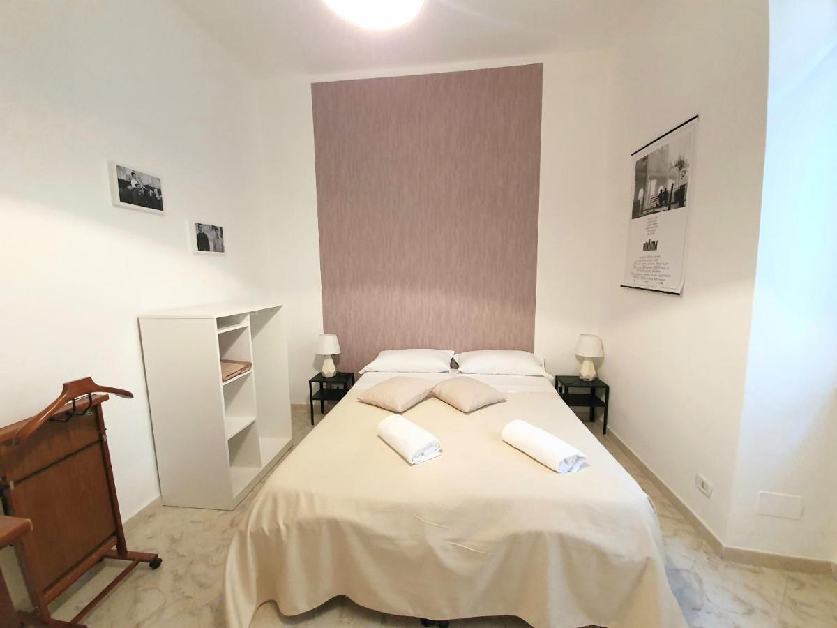 New Rome House Panzió Kültér fotó