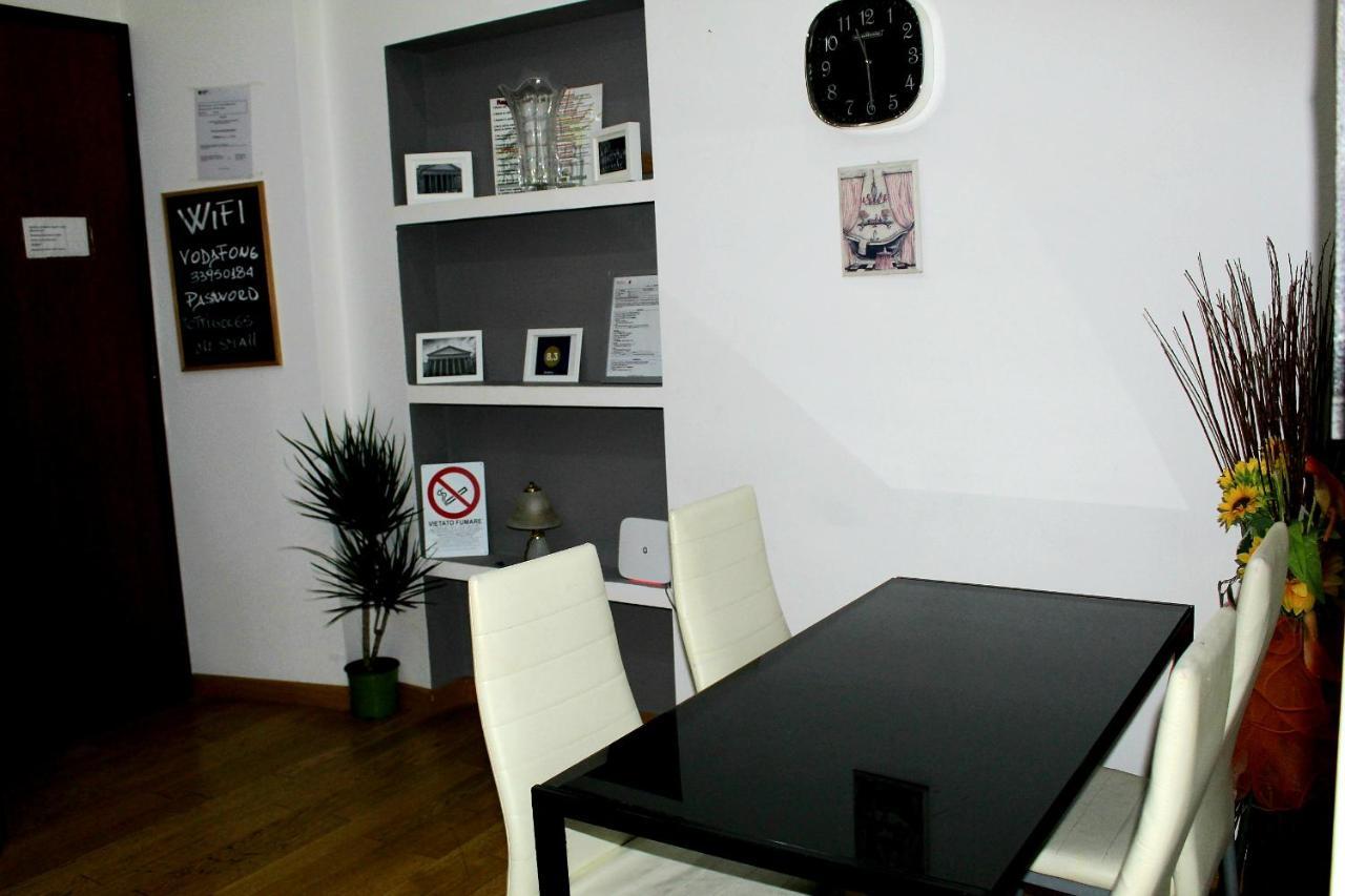 New Rome House Panzió Kültér fotó