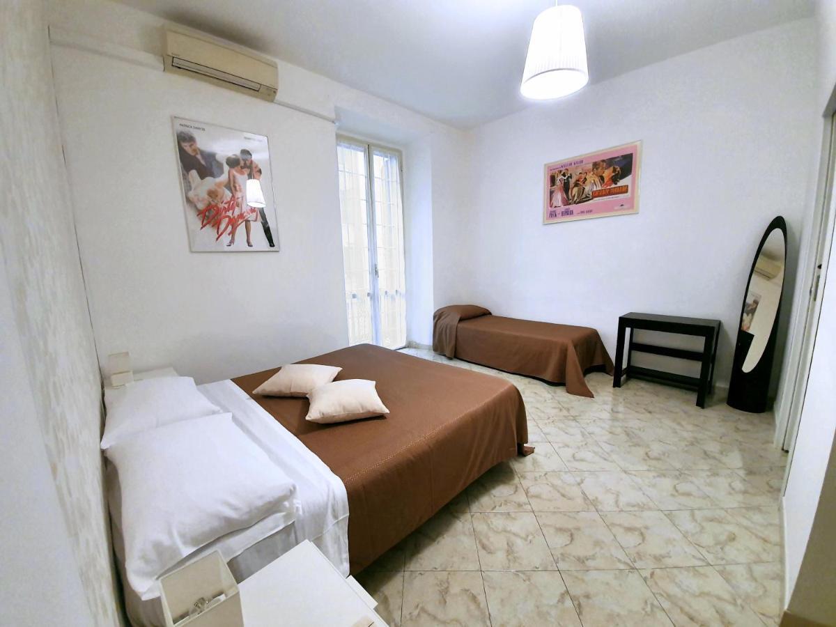 New Rome House Panzió Kültér fotó